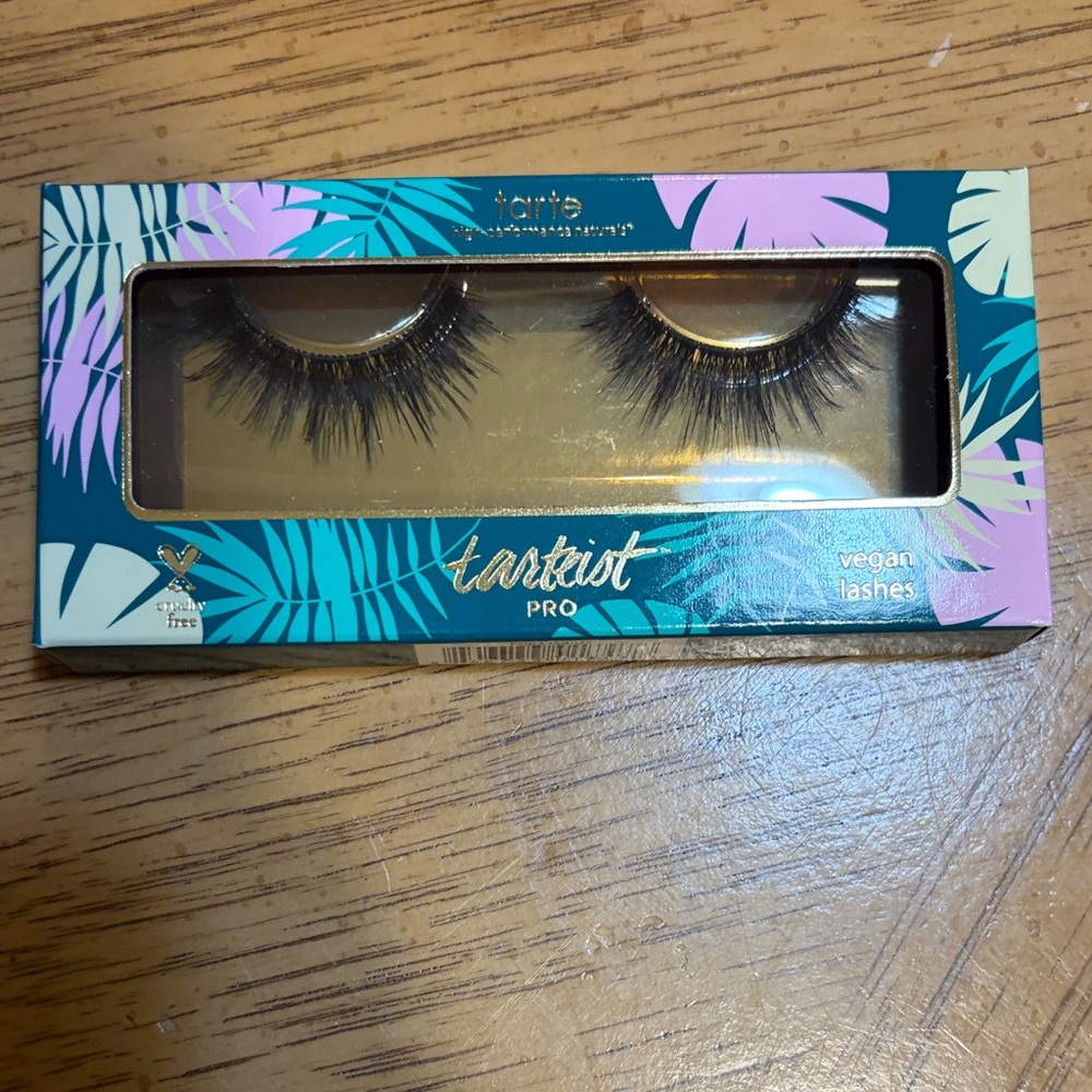 New in Box Tarte Tarteist PRO Vegan Lashes - Black
